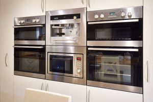 Photo 7- click for photo gallery